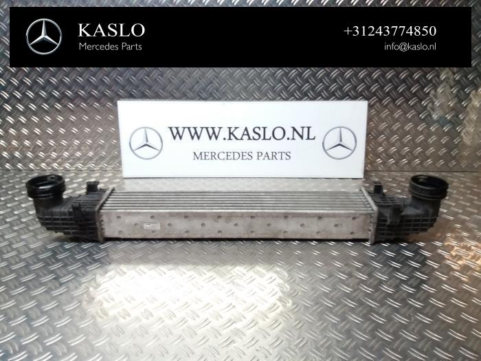 Gebruikte Intercooler Mercedes CLS (C219) 350 CDI 24V Prijs € 50,00 Margeregeling aangeboden door kaslo auto parts