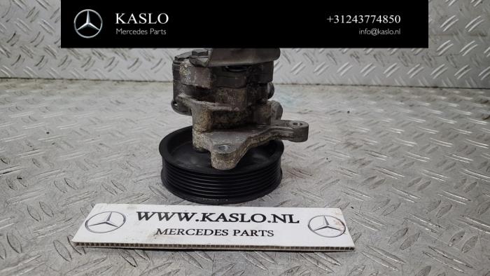 Gebruikte Stuurpomp Mercedes CLS (C219) 350 CDI 24V Prijs € 150,00 Margeregeling aangeboden door kaslo auto parts