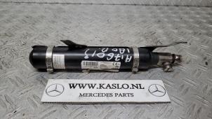 Gebruikte Gasgenerator Mercedes A (W176) 1.6 A-180 16V Prijs € 100,00 Margeregeling aangeboden door kaslo auto parts