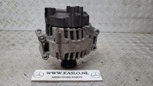 Gebruikte Alternator Mercedes C (W204) 1.8 C-180 CGI 16V Prijs € 125,00 Margeregeling aangeboden door kaslo auto parts
