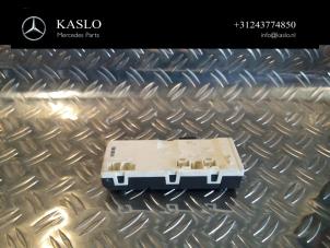 Gebruikte Module achterklep motor Mercedes ML II (164/4JG) 3.0 ML-280 CDI 4-Matic V6 24V Prijs € 75,00 Margeregeling aangeboden door kaslo auto parts