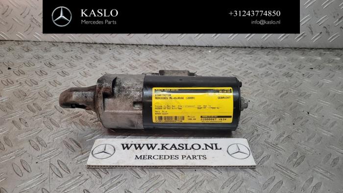 Gebruikte Startmotor Mercedes ML II (164/4JG) 3.0 ML-280 CDI 4-Matic V6 24V Prijs € 100,00 Margeregeling aangeboden door kaslo auto parts