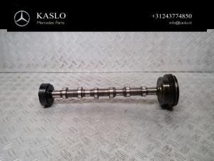 Gebruikte Nokkenas Mercedes E (W211) 3.5 E-350 4-Matic V6 24V Prijs € 200,00 Margeregeling aangeboden door kaslo auto parts