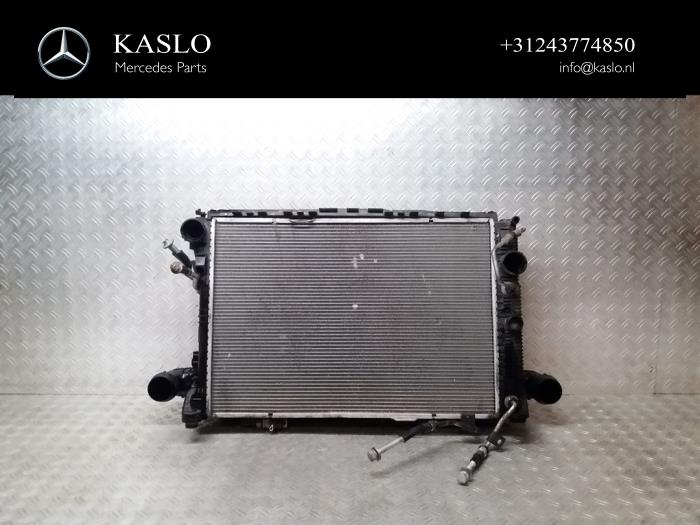 Gebruikte Intercooler Mercedes E (C207) E-350 CDI V6 24V Prijs € 50,00 Margeregeling aangeboden door kaslo auto parts