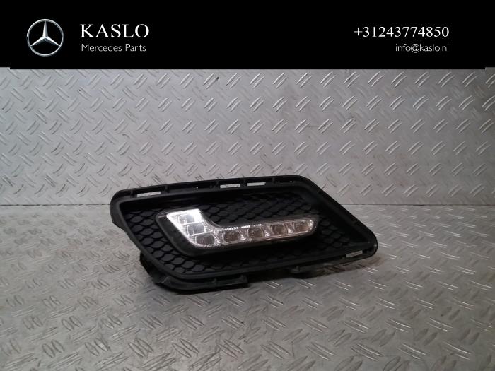 Gebruikte Daglicht LED module Mercedes E (C207) E-350 CDI V6 24V Prijs € 75,00 Margeregeling aangeboden door kaslo auto parts