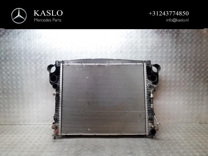 Gebruikte Airco Condensor Mercedes ML II (164/4JG) 3.0 ML-320 CDI 4-Matic V6 24V Prijs € 75,00 Margeregeling aangeboden door kaslo auto parts