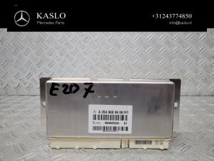 Gebruikte Luchtvering module Mercedes E (C207) E-350 CDI V6 24V Prijs € 100,00 Margeregeling aangeboden door kaslo auto parts