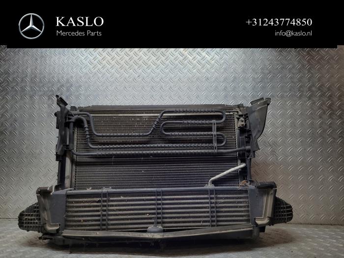 Gebruikte Intercooler Mercedes C (W204) 1.8 C-180 CGI 16V Prijs € 50,00 Margeregeling aangeboden door kaslo auto parts