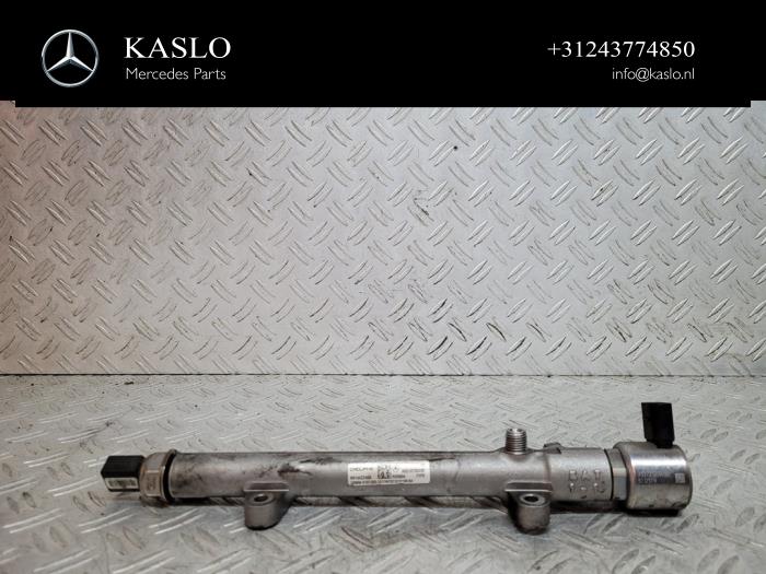 Gebruikte Injector brug Mercedes E (W212) E-200 CDI 16V BlueEfficiency,BlueTEC Prijs € 40,00 Margeregeling aangeboden door kaslo auto parts