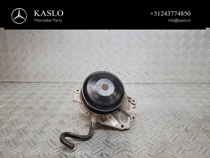Gebruikte Waterpomp Mercedes GLC Coupe (C253) 2.2 220d 16V BlueTEC 4-Matic Prijs € 50,00 Margeregeling aangeboden door kaslo auto parts