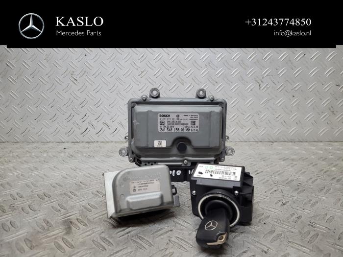 Gebruikte Kontaktslot + computer Mercedes A (W169) 2.0 A-160 CDI 16V Prijs € 200,00 Margeregeling aangeboden door kaslo auto parts