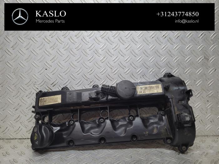 Gebruikte Kleppendeksel Mercedes E (W212) E-200 CDI 16V BlueEfficiency,BlueTEC Prijs € 100,00 Margeregeling aangeboden door kaslo auto parts