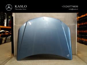 Gebruikte Motorkap Mercedes C (W204) 1.8 C-180 CGI 16V Prijs € 500,00 Margeregeling aangeboden door kaslo auto parts