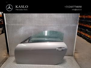 Gebruikte Portier 2Deurs links Mercedes SLK (R171) 1.8 200 K 16V Prijs € 150,00 Margeregeling aangeboden door kaslo auto parts