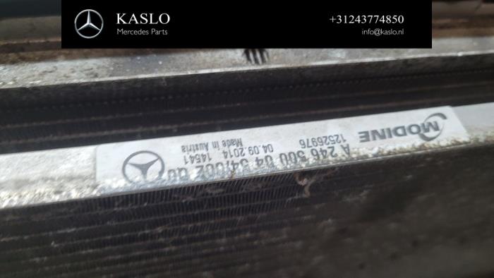Intercooler van een Mercedes-Benz B (W246) 1.5 B-180 CDI,d 16V 2014