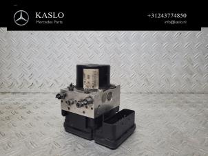 Gebruikte ABS Pomp Mercedes C (C204) 1.8 C-180 CGI 16V BlueEfficiency Prijs € 100,00 Margeregeling aangeboden door kaslo auto parts