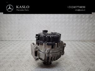 Gebruikte Dynamo Mercedes C (W204) 3.0 C-350 CDI V6 24V Prijs € 200,00 Margeregeling aangeboden door kaslo auto parts