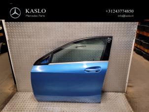 Gebruikte Deur 4Deurs links-voor Mercedes A (W176) 1.5 A-180 CDI, A-180d 16V Prijs € 400,00 Margeregeling aangeboden door kaslo auto parts