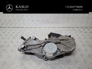 Gebruikte Achterklep motor Mercedes C Estate (S205) C-220 CDI BlueTEC, C-220 d 2.2 16V Prijs € 200,00 Margeregeling aangeboden door kaslo auto parts