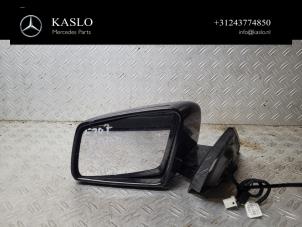 Gebruikte Spiegel Buiten links Mercedes E (R207) E-250 CDI,d 16V BlueEfficiency, BlueTEC Prijs € 150,00 Margeregeling aangeboden door kaslo auto parts