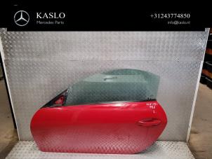Gebruikte Portier 2Deurs links Mercedes SLK (R171) 1.8 200 K 16V Prijs € 150,00 Margeregeling aangeboden door kaslo auto parts