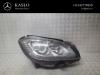 Mercedes-Benz CLS (C218) 350 CDI BlueEfficiency 3.0 V6 24V Koplamp rechts
