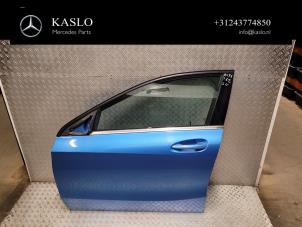 Gebruikte Deur 4Deurs links-voor Mercedes A (W176) 1.8 A-200 CDI 16V Prijs € 400,00 Margeregeling aangeboden door kaslo auto parts