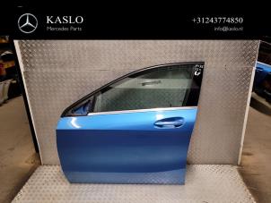 Gebruikte Deur 4Deurs links-voor Mercedes A (W176) 2.2 A-220 CDI 16V Prijs € 400,00 Margeregeling aangeboden door kaslo auto parts