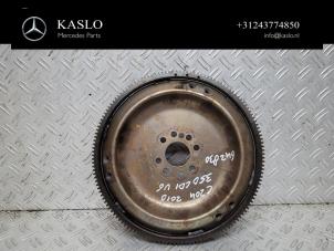 Gebruikte Starterkrans Mercedes C (W204) 3.0 C-350 CDI V6 24V Prijs € 75,00 Margeregeling aangeboden door kaslo auto parts