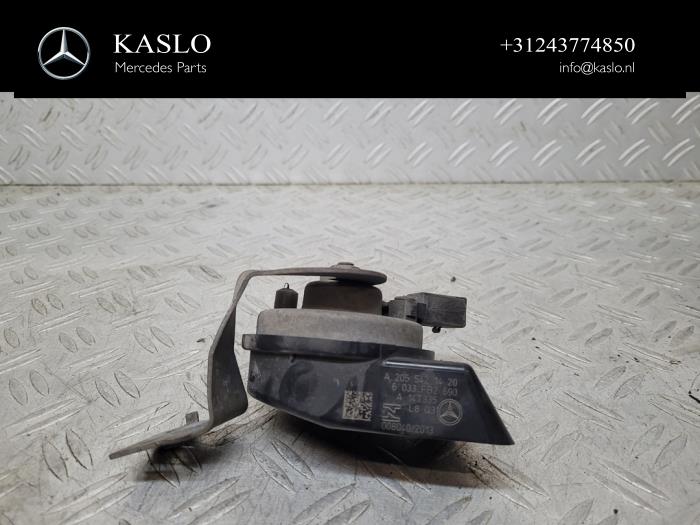 Claxon van een Mercedes-Benz C (W205) C-200 2.0 CGI 16V 2015