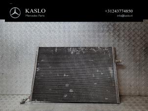 Gebruikte Radiateur Mercedes C (W205) C-220 2.2 CDI BlueTEC, C-220 d 16V Prijs € 250,00 Margeregeling aangeboden door kaslo auto parts