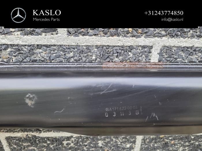 Subframe van een Mercedes-Benz SLK (R172) 1.8 250 16V BlueEFFICIENCY 2011