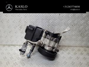 Gebruikte Servopomp Mercedes SLK (R172) 2.1 250 CDI 16V BlueEFFICIENCY Prijs € 100,00 Margeregeling aangeboden door kaslo auto parts