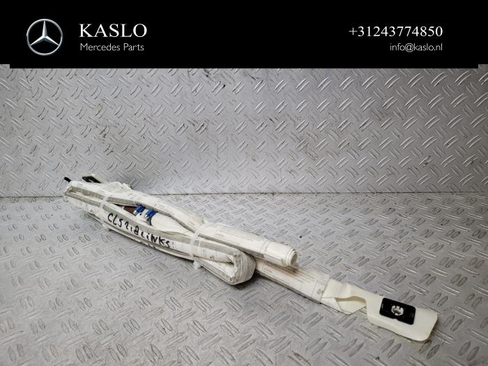 Airbag hemel links van een Mercedes-Benz CLS (C218) 350 CDI BlueEfficiency 3.0 V6 24V 2011