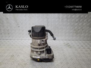 Gebruikte Stuurpomp Mercedes ML II (164/4JG) 3.0 ML-350 CDI BlueTec 4-Matic V6 24V Prijs € 200,00 Margeregeling aangeboden door kaslo auto parts