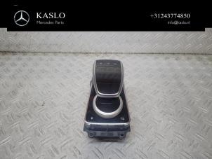 Gebruikte I-Drive knop Mercedes C (W205) C-350 e 2.0 16V Prijs € 125,00 Margeregeling aangeboden door kaslo auto parts