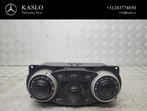 Gebruikte Kachel Bedieningspaneel Mercedes SL (R230) 5.0 SL-500 V8 24V Prijs € 300,00 Margeregeling aangeboden door kaslo auto parts