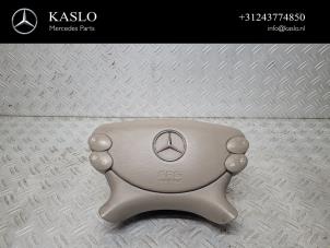 Gebruikte Airbag links (Stuur) Mercedes SL (R230) 5.0 SL-500 V8 24V Prijs € 100,00 Margeregeling aangeboden door kaslo auto parts