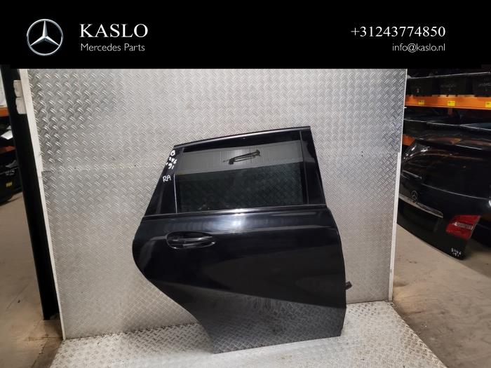 Portier 4Deurs rechts-achter van een Mercedes-Benz B (W246) 1.5 B-180 CDI,d 16V 2014