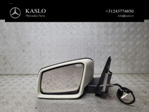 Gebruikte Spiegel Buiten links Mercedes A (W176) 1.5 A-180 CDI, A-180d 16V Prijs € 150,00 Margeregeling aangeboden door kaslo auto parts