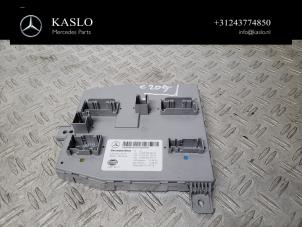 Gebruikte Comfort Module Mercedes C Estate (S205) C-300 CDI BlueTEC HYBRID, C-300 h 2.2 16V Prijs € 75,00 Margeregeling aangeboden door kaslo auto parts