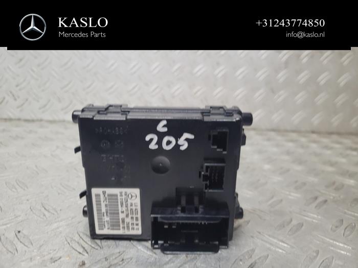 Gebruikte Module climatronic Mercedes C Estate (S205) C-350 e 2.0 16V Prijs € 50,00 Margeregeling aangeboden door kaslo auto parts