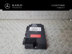 Gebruikte Cabriokap computer Mercedes SL (R230) 5.0 SL-500 V8 24V Prijs € 200,00 Margeregeling aangeboden door kaslo auto parts