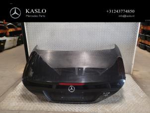 Gebruikte Achterklep Mercedes SL (R230) 5.0 SL-500 V8 24V Prijs € 400,00 Margeregeling aangeboden door kaslo auto parts