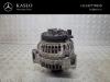 Dynamo van een Mercedes SL (R230), 2001 / 2012 5.0 SL-500 V8 24V, Cabrio, Benzine, 4.966cc, 225kW (306pk), RWD, M113963, 2001-10 / 2012-01, 230.475 2002