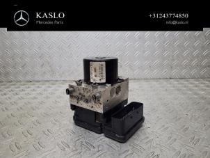 Gebruikte ABS Pomp Mercedes SLK (R172) 1.8 200 16V BlueEFFICIENCY Prijs € 150,00 Margeregeling aangeboden door kaslo auto parts