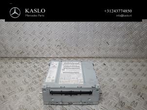 Gebruikte Module Navigatie Mercedes C Estate (S205) C-350 e 2.0 16V Prijs € 400,00 Margeregeling aangeboden door kaslo auto parts
