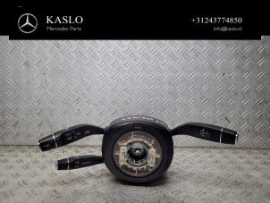 Gebruikte Licht + Raw Schakelaar Mercedes C Estate (S205) C-350 e 2.0 16V Prijs € 200,00 Margeregeling aangeboden door kaslo auto parts