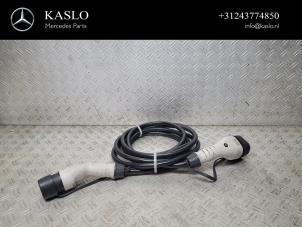 Gebruikte Hybride oplaadkabel Mercedes C Estate (S205) C-350 e 2.0 16V Prijs € 100,00 Margeregeling aangeboden door kaslo auto parts
