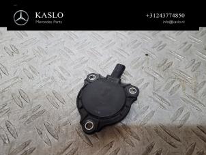 Gebruikte Nokkenas Sensor Mercedes C Estate (S205) C-350 e 2.0 16V Prijs € 30,00 Margeregeling aangeboden door kaslo auto parts